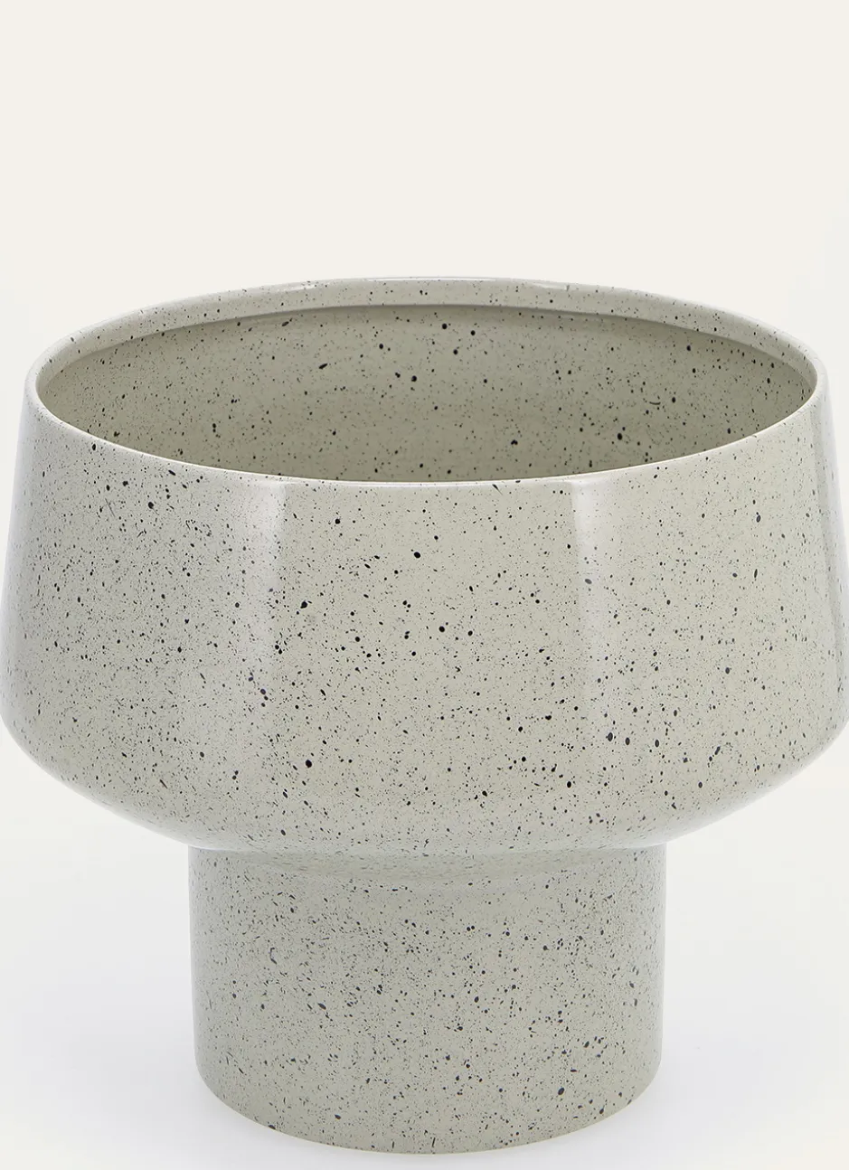 CACHE-POT EN FER GRIS CLAIR MOUCHETÉ