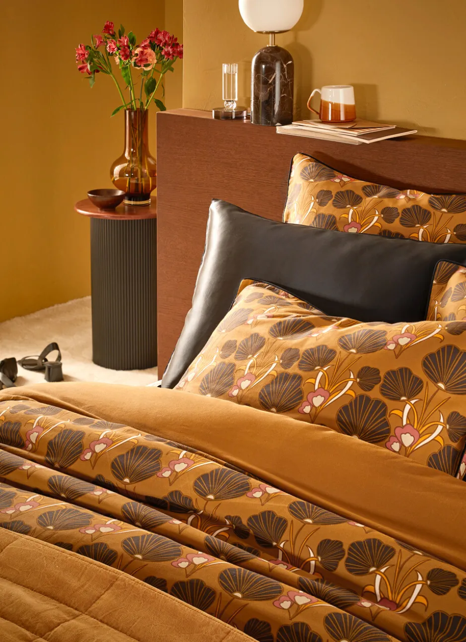 LOT DE 2 TAIES D’OREILLER EN SATIN DE COTON ALVAR OCRE