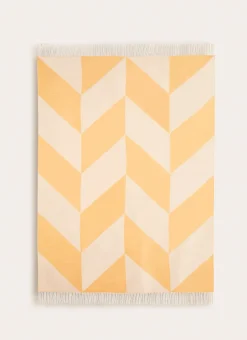 PLAID À FRANGES TISSÉ TEINT MOTIF GÉOMÉTRIQUE MOUTARDE