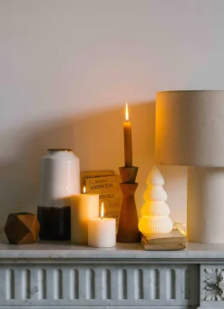 SAPIN LUMINEUX EN PORCELAINE BLANC