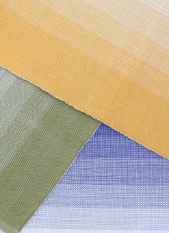 SET DE TABLE EN COTON TISSÉ CÔTELÉ EFFET TIE & DYE OLIVE