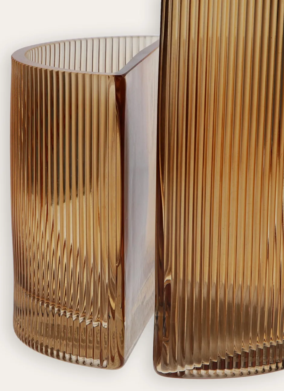 VASE EN VERRE STRIÉ - FORME DEMI-LUNE ROUX